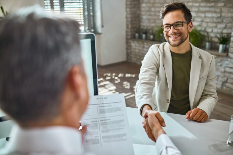 How to Decode Interview Success: Clear Signs You’re Getting Hired